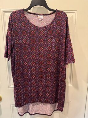 NWT LulaRoe Irma size medium